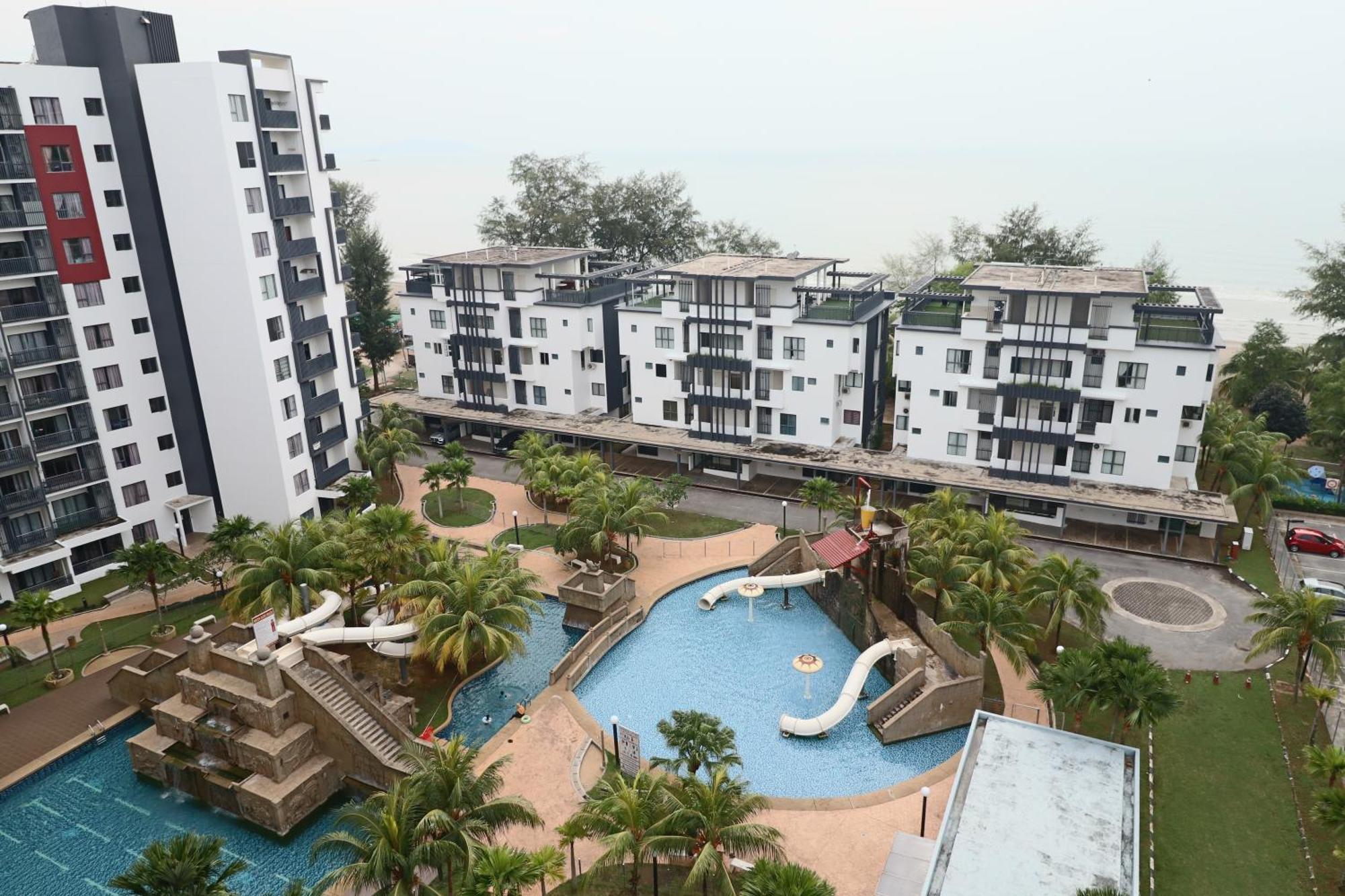 Nature Home 2 - Swiss Garden Resort Residences Beachfront Villa Kuantan Buitenkant foto