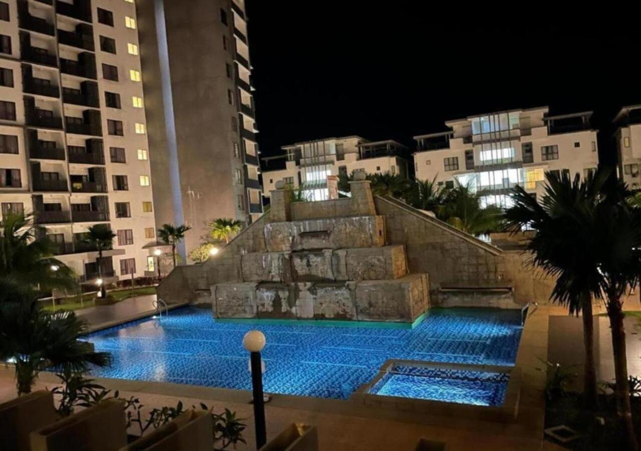 Nature Home 2 - Swiss Garden Resort Residences Beachfront Villa Kuantan Buitenkant foto